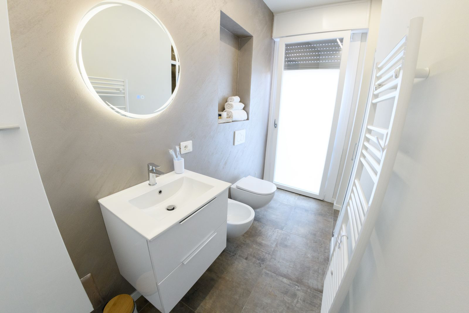 Bagno mini appartamento per 3 persone